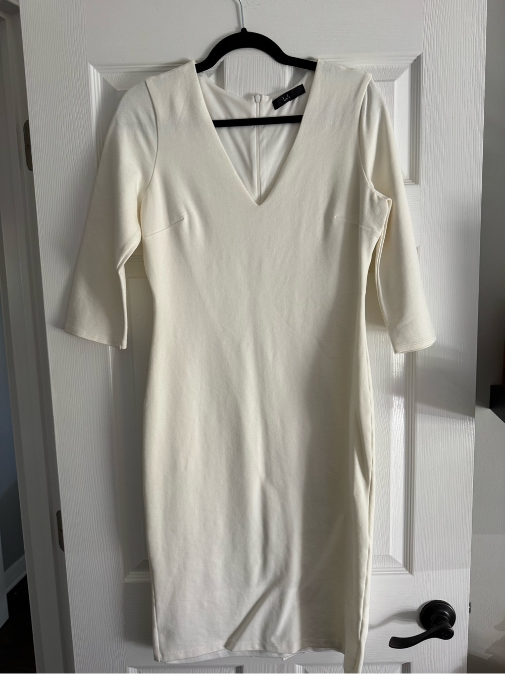 Lulu's Ivory V-Neck Sheath Tunic Dress